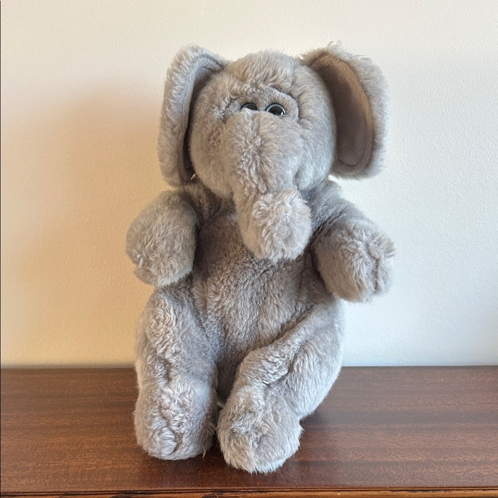 Ty Thunder the Gray Plush Elephant from 2011